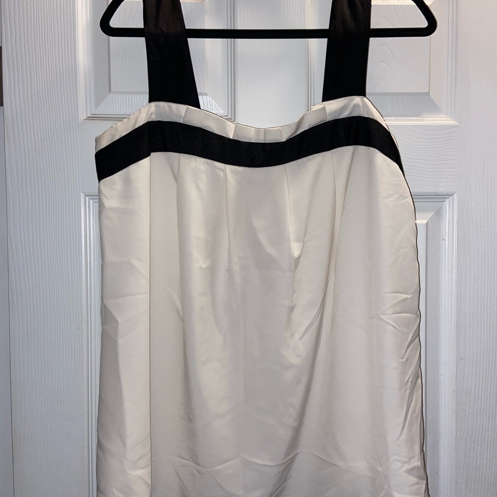 Vera Wang Black and Cream Strappy Dress